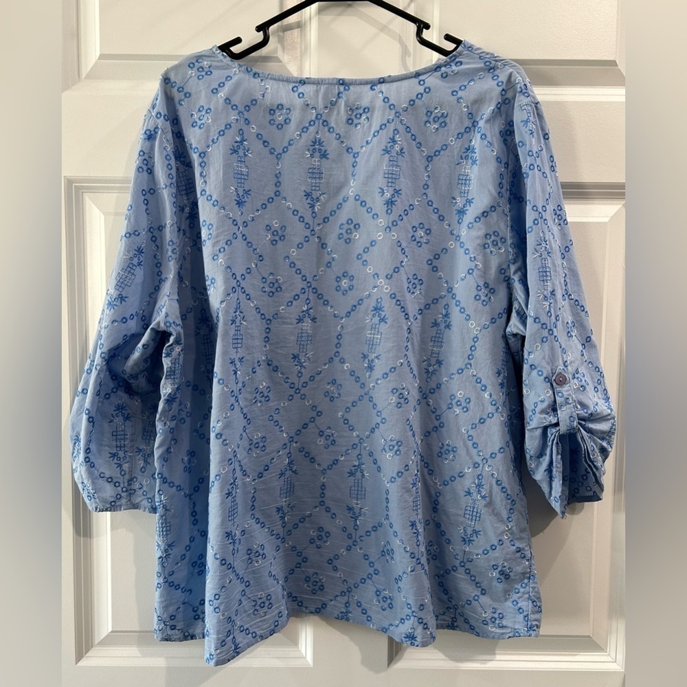 Chico's 100% Cotton Tunic Blouse Sz XL Embroidered Roll Tab Sleeve Cottage Core - Picture 2 of 8